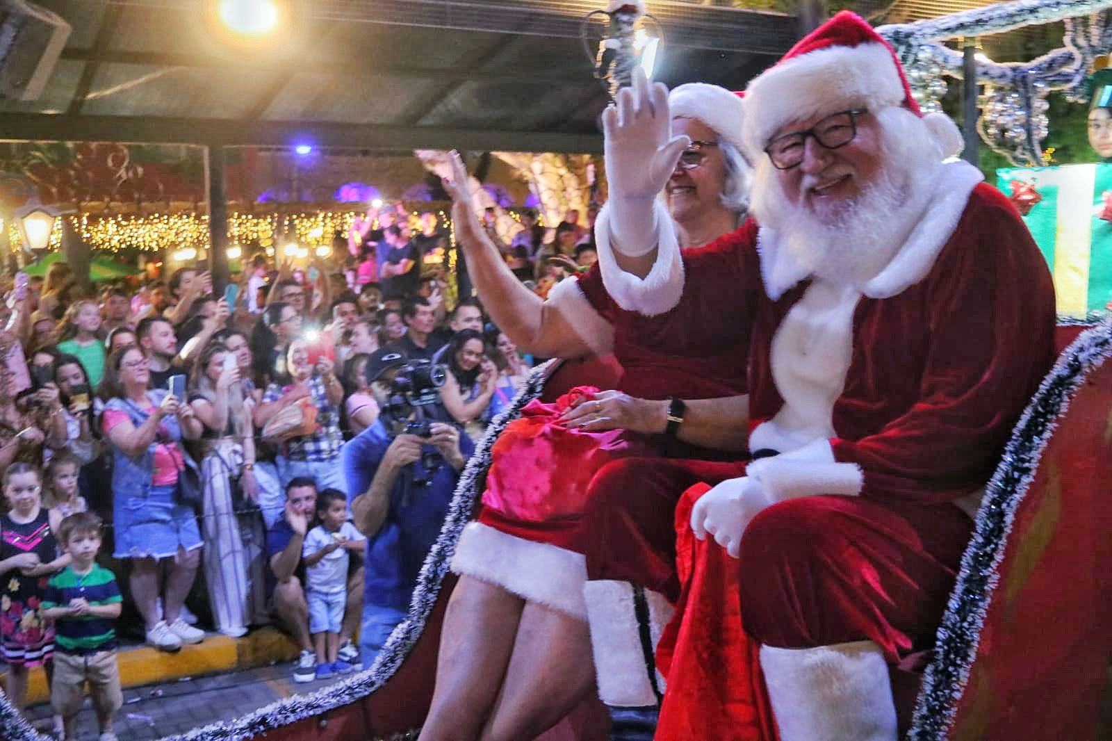 Programação do Natal Encantado Inicia Nesta Quinta Feira Com a Chegada do Papai  Noel em Sangão – Sul em Destaque